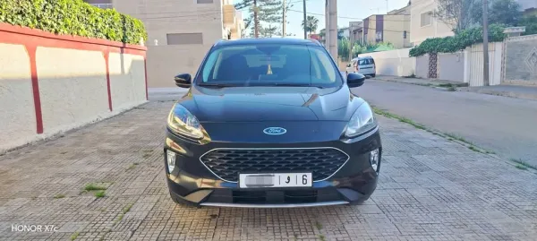 Ford Kuga 2021 Automatique – 6 CV – Écran tactile et caméra